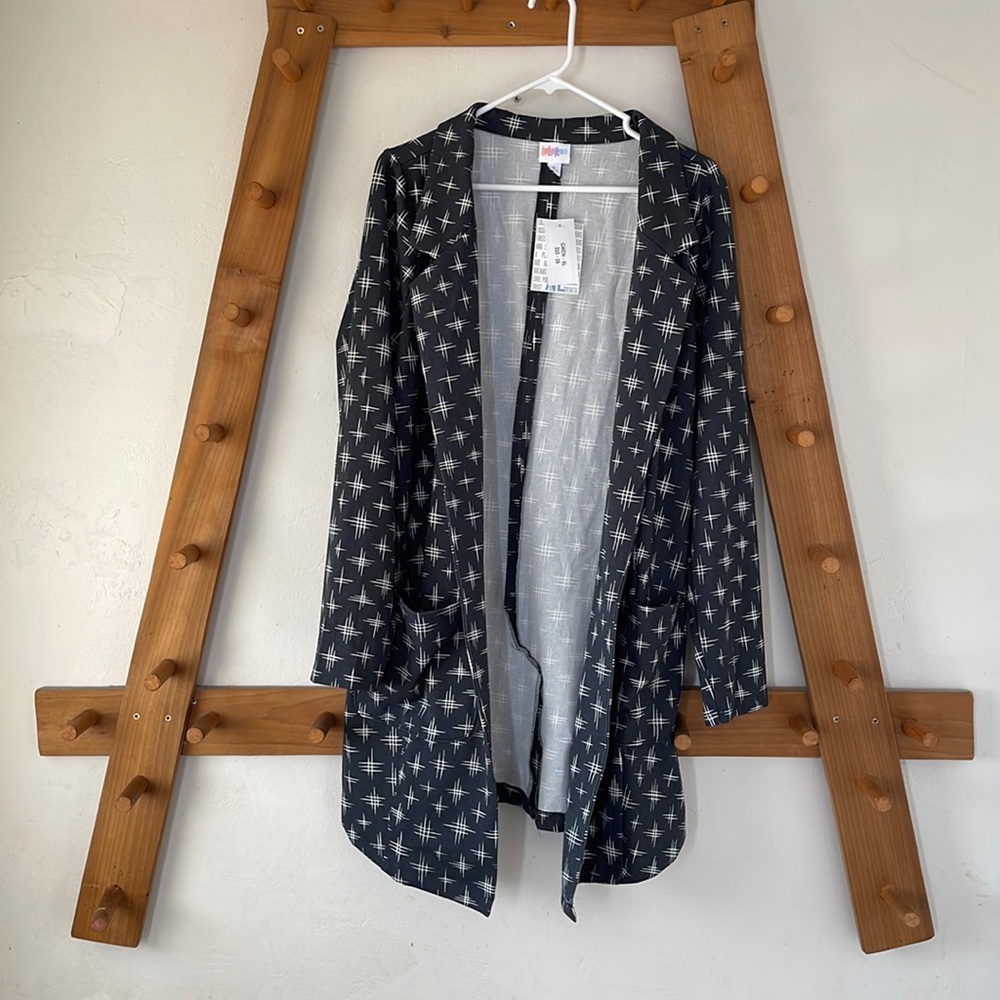 LuLaRoe Gwen Blazer